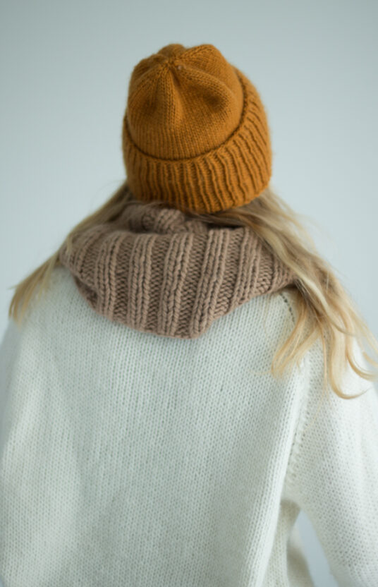 strikkeoppskrift skjerf dame