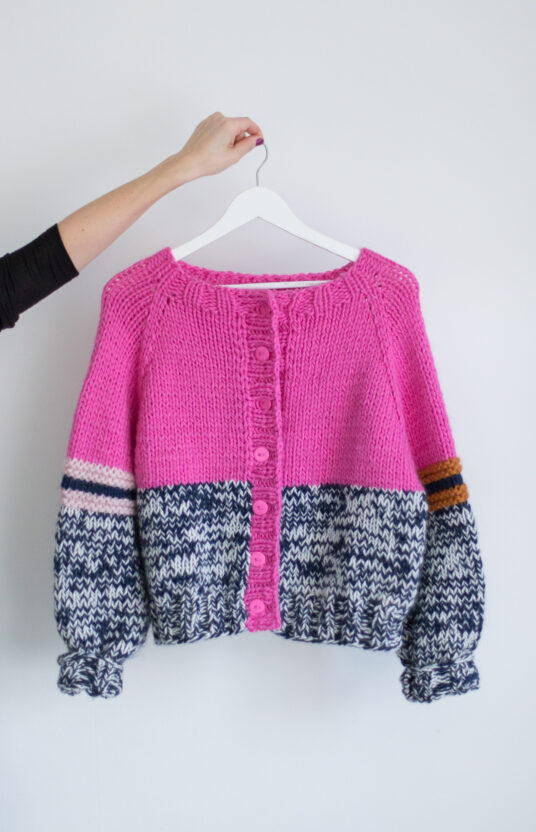 Hipknit jakke og grønn-rosa genser-4