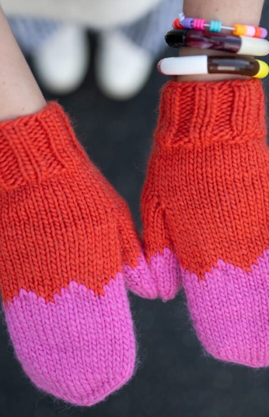 knitting pattern womens mitten