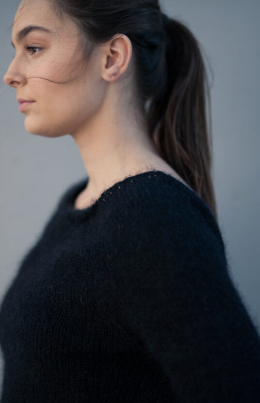 knitting pattern v back sweater