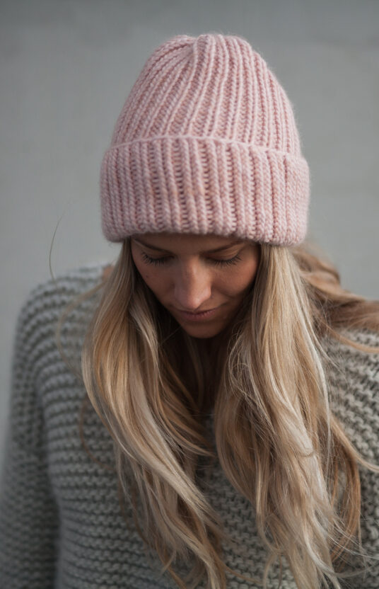 strikkeoppskrift lue dame