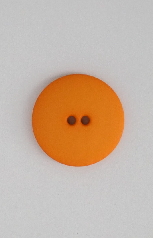 26955-Oransje-plastknapp-stor-1 - HipKnitShop orange matt plastic button