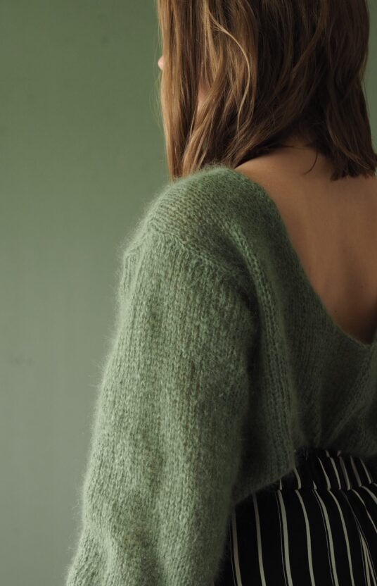 v back sweater pattern