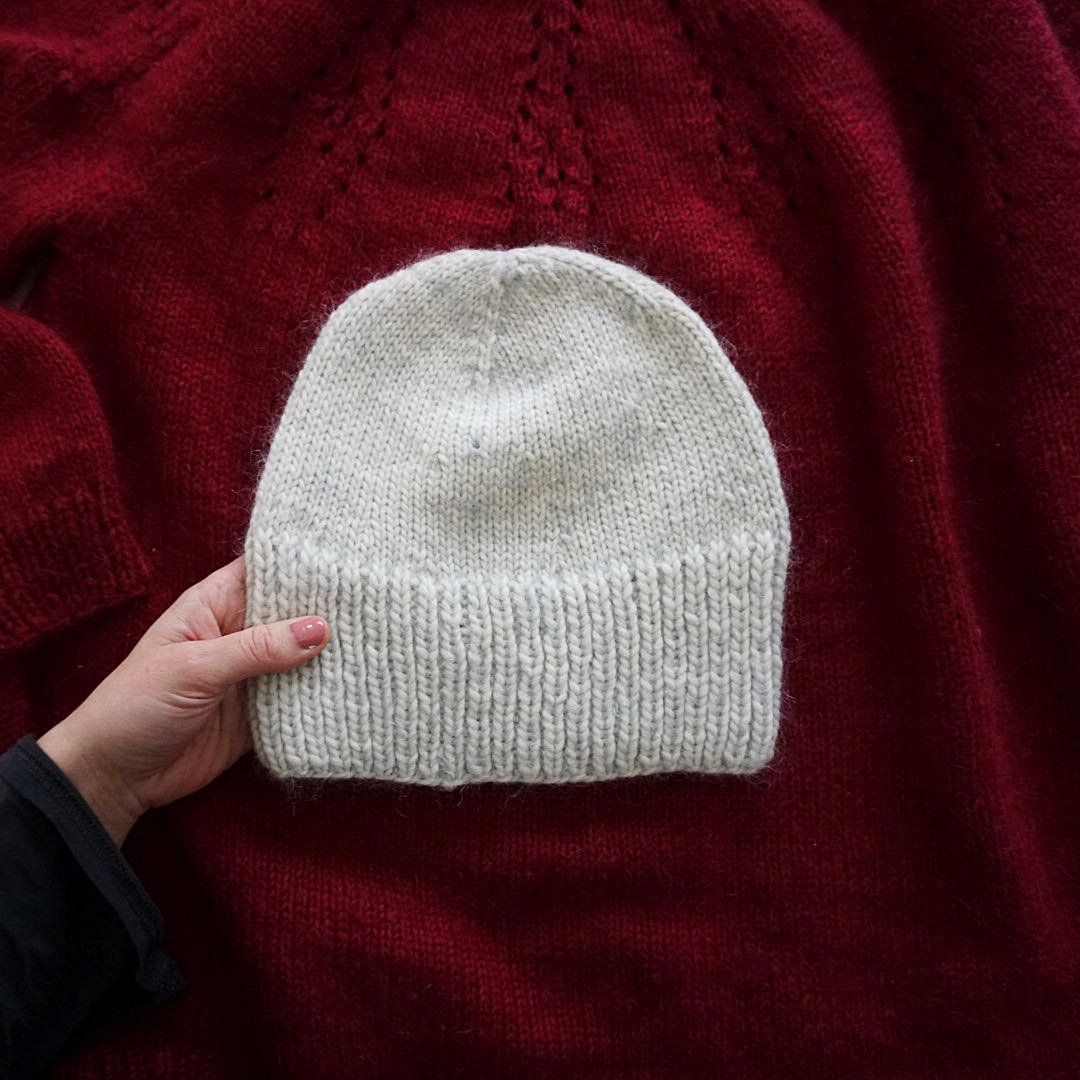 strikk for nybegynnere lue