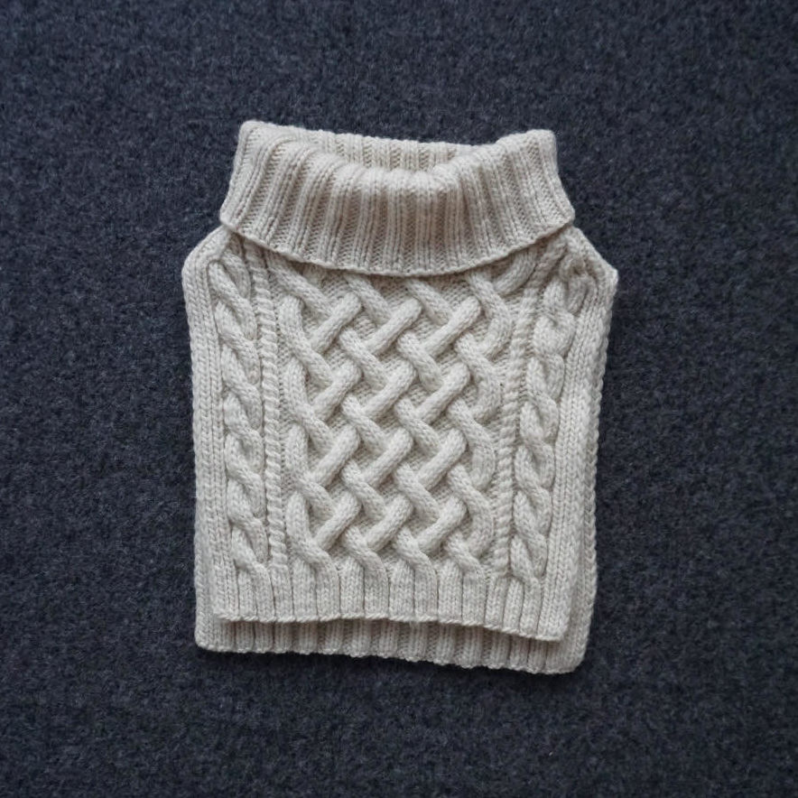 28403-Snodans-hals-kit-11 - HipKnitShop cable knitted snood pattern