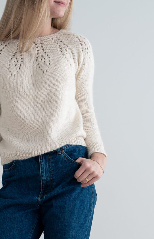 28663-Aurelia-genser-kit-3 - HipKnitShop round yoke sweater pattern