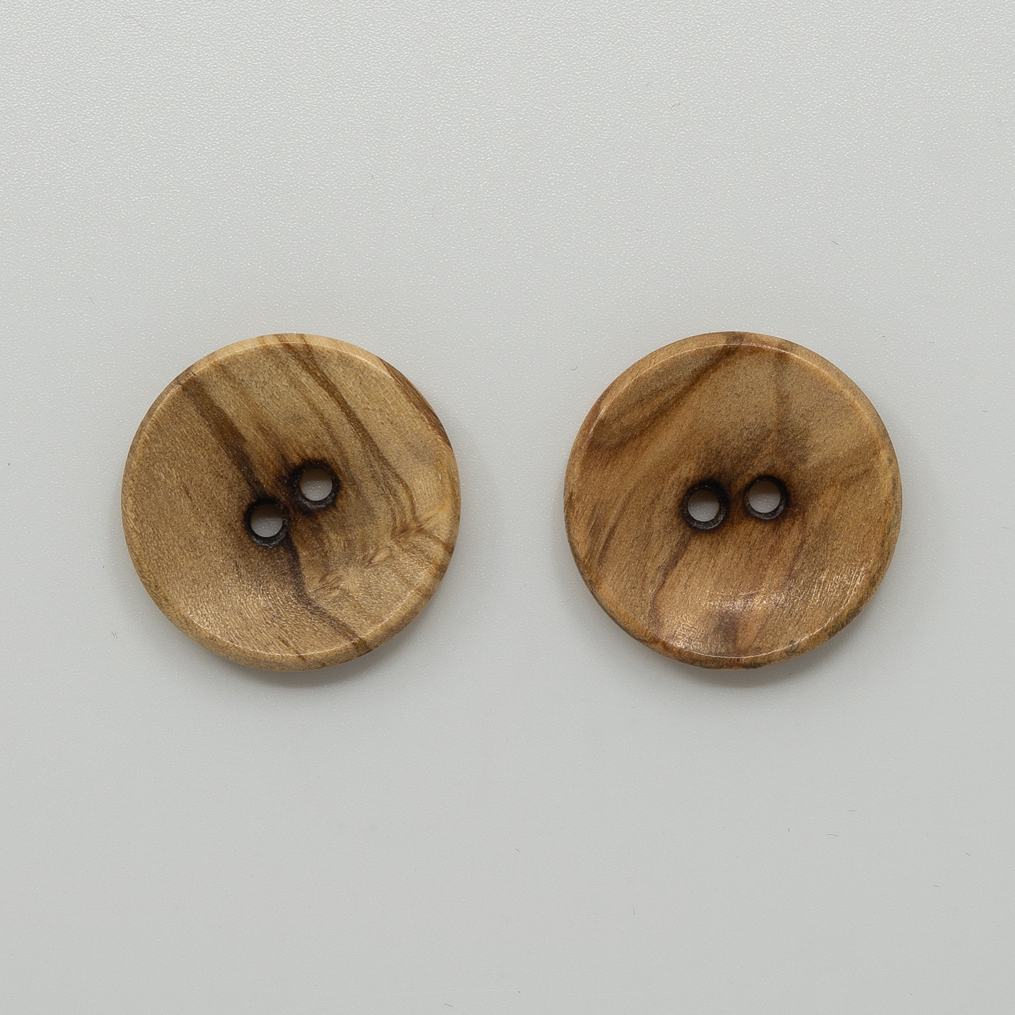 29014-Treknapp-Oliven-stor - HipKnitShop knit wood button