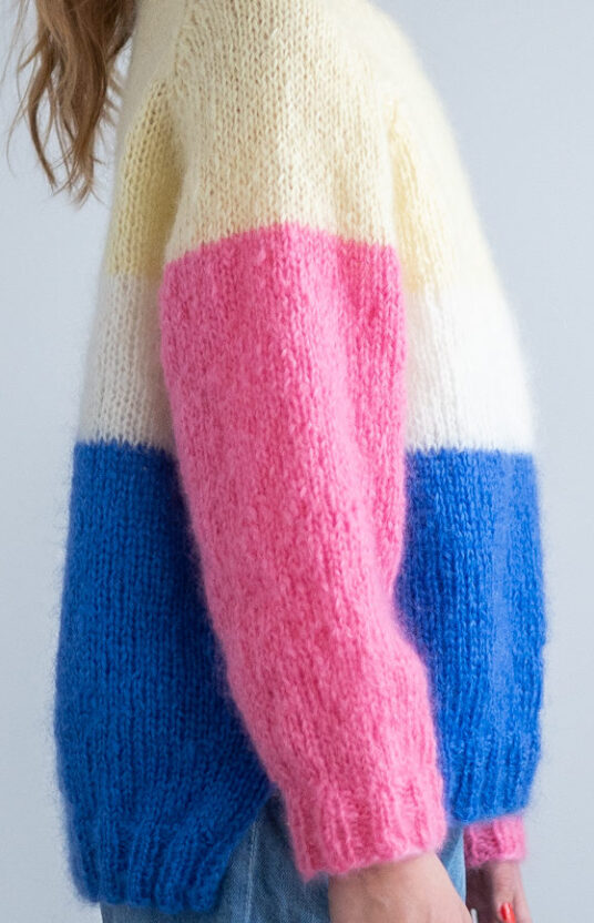 strikkeoppskrift genser til jente