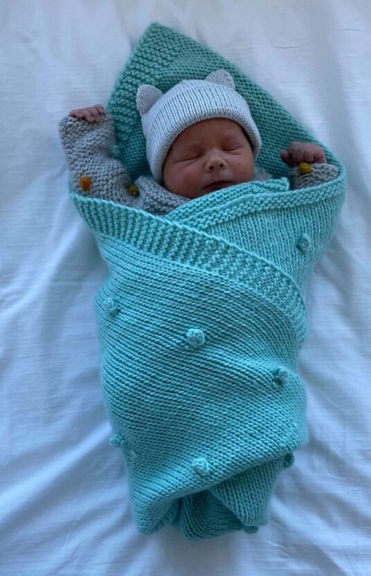 strikkeoppskrift pledd baby