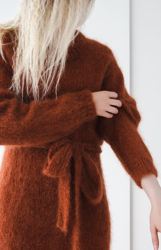 strikkekjole oppskrift dame