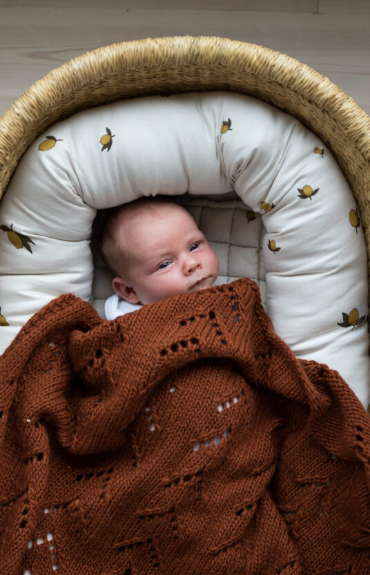 baby teppe strikkeoppskrift