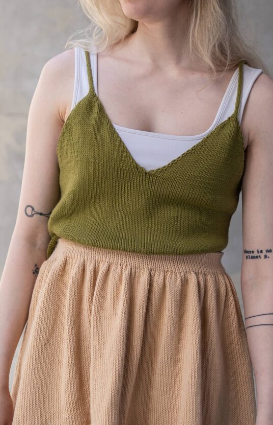 strikkeoppskrift singlet dame