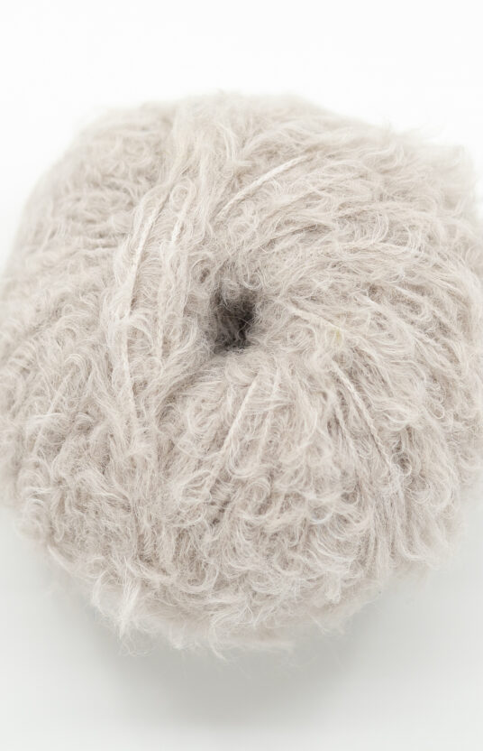 fluffy fur yarn