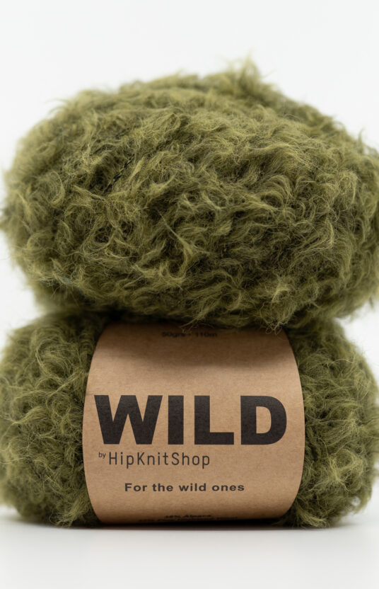 81922-Wild-amp-White-4 - HipKnitShop webshop fluffy yarn wild yarn