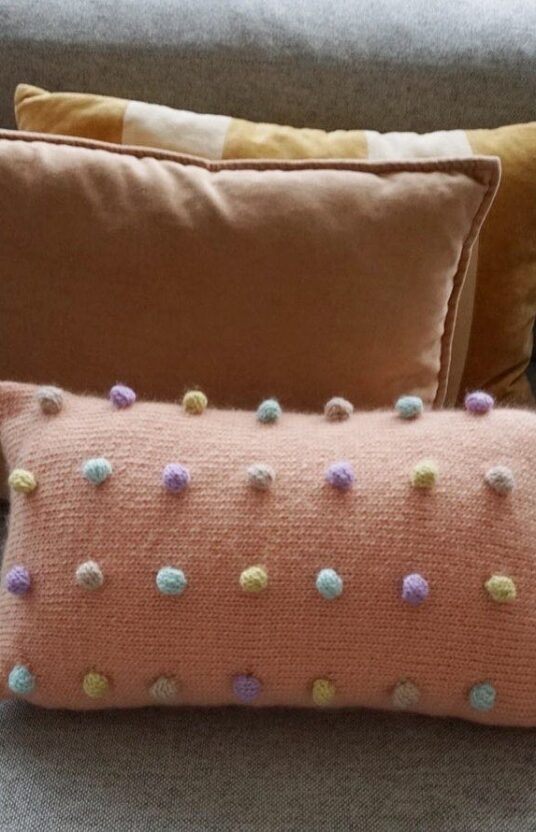 knitted pillow pattern