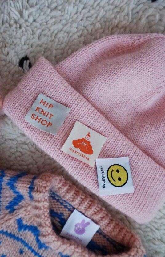 woven label knitwear