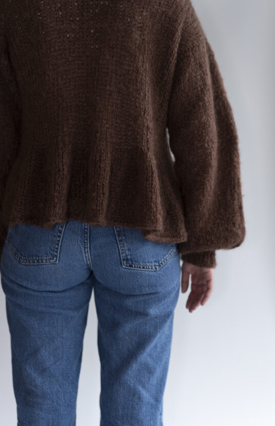 strikkejakke med volang og snor fin cardigan strikkeoppskrift jakke dame strikkejakke mohair