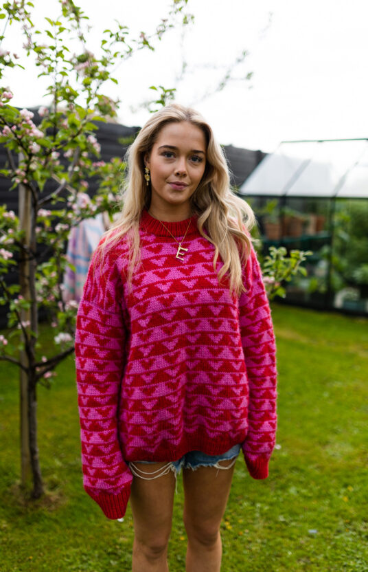 Adventure genser to farger garnpakke