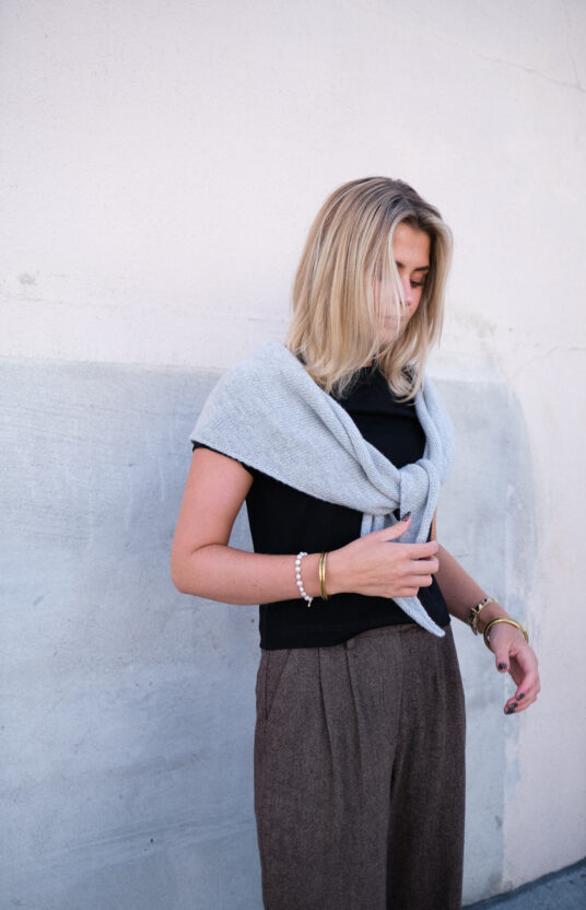 strikket skjerf sjal oppskrift enkelt trekantskjerf merino