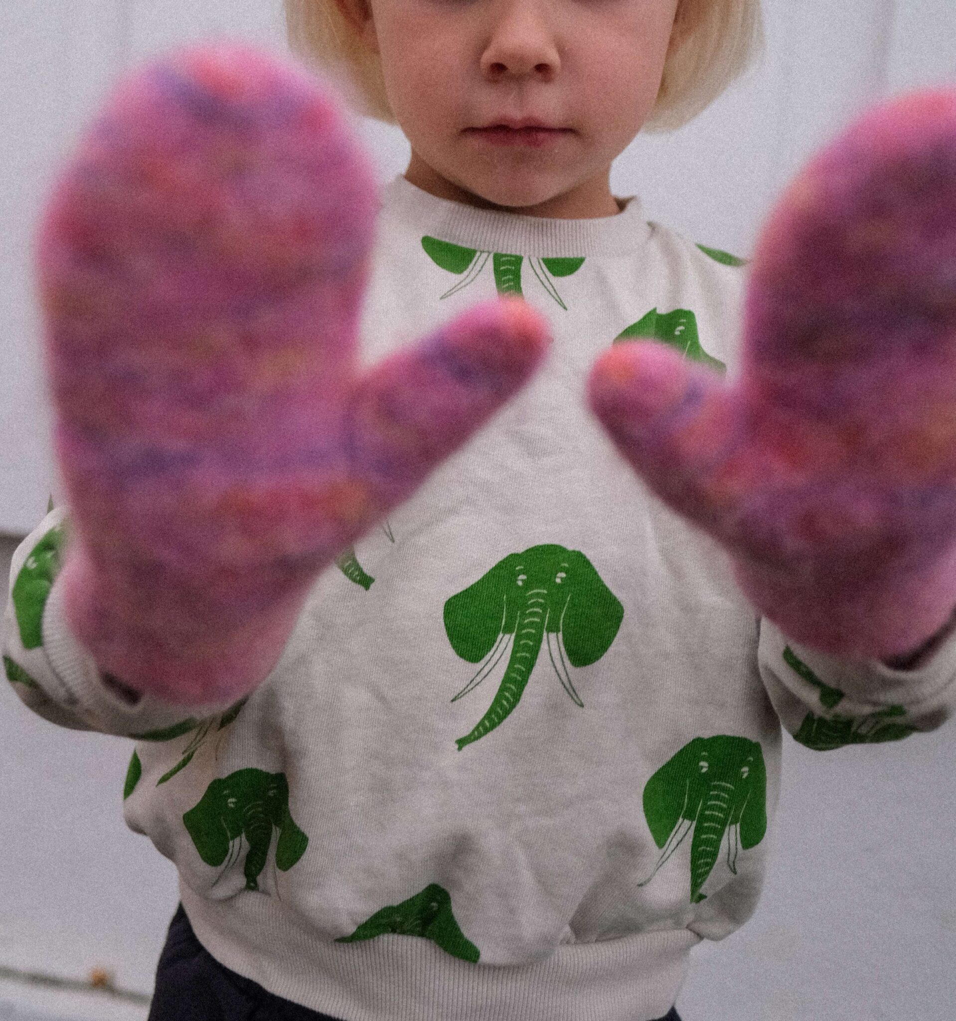 213292-Imagine-votter-barn-strikkeoppskrift-3 - HipKnitShop strikkeoppskrift imagine votter barn