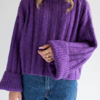 Classic rib knitted sweater women