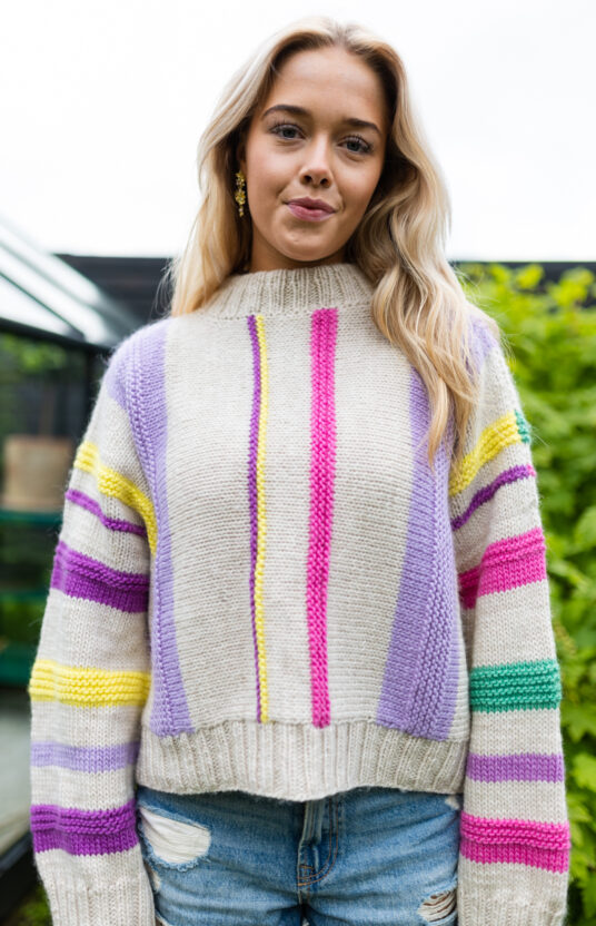 Knitted sweater women's pattern. Cool knitted sweater with nice colors for women.