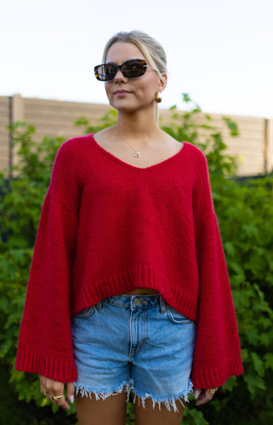 strikkegenser v hals hverdag dame strikkeoppskrift