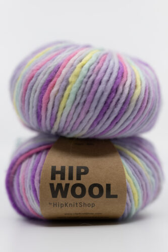 Unicorn Yarn, hand-dyed yarn, purple, thick, itch-free wool, Hip Wool Unicorn Yarn website, yarn and knitting