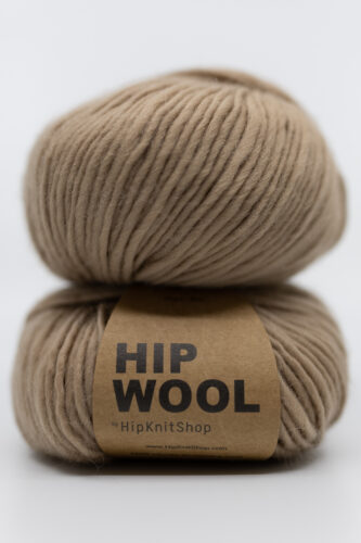 light brown yarn Hip wool knitting website yarn and knitting beige color inspiration