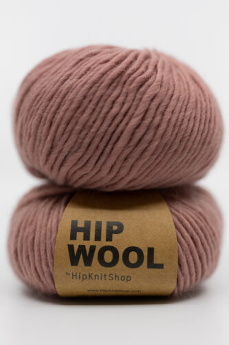 pink brown yarn. Wool yarn for knitting with thick needles. pure wool itch-free wool felted old pink yarn hip wool