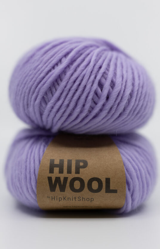 lys lilla garn. Ullgarn for strikk på tykke pinner. ren ull kløfri ull lavender garn hip wool