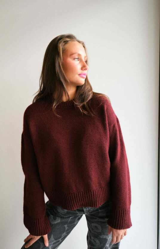 strikkegenser ungdom populær strikkeoppskrift ovenfra og ned i merino