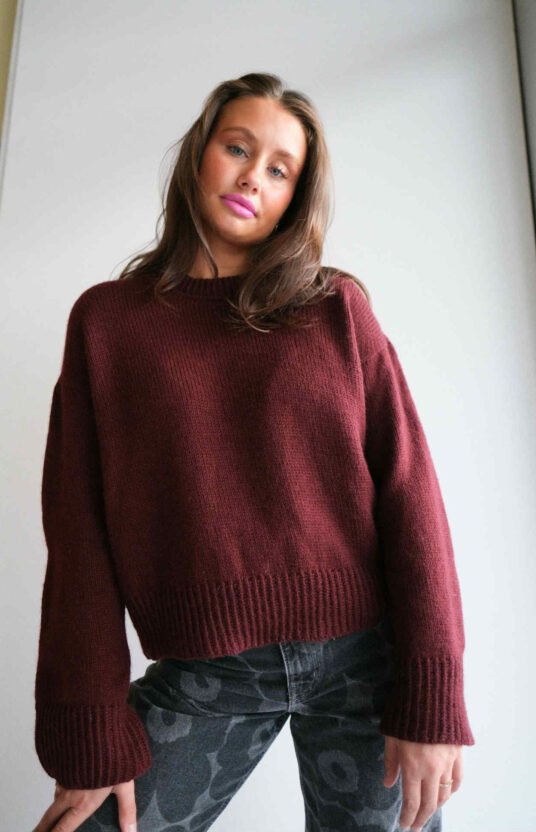 strikkeoppskrift genser dame hverdag med fin passform i merino