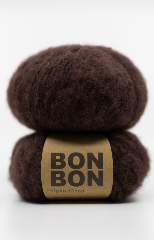 børstet alpakka garn mørk brun farge mykt garn nøytrale farger