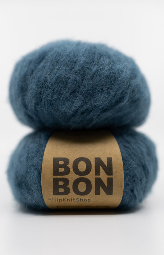 børstet alpakka garn blå farge mykt garn nøytrale farger mellomblå