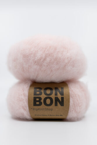 light pink brushed alpaca yarn bonbon