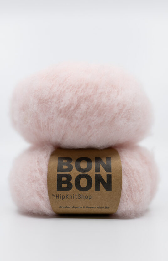 lys rosa børstet alpakka garn bonbon