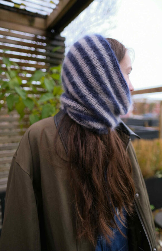 scarf knitting pattern triangle stripes mohair