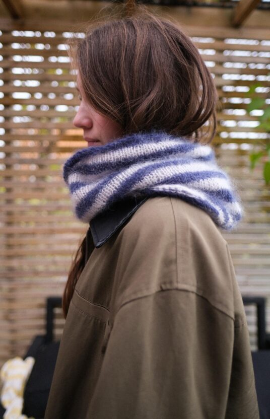 scarf knitting pattern triangle stripes mohair