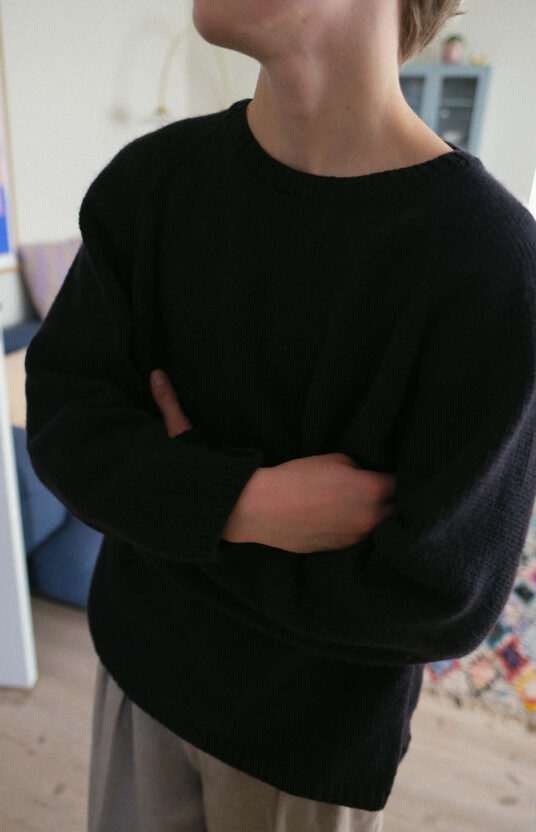 strikkegenser herre oppskrift på engel genser til menn med raglan ovenfra og ned. Tynn herregenser strikkeoppskrift genser merino