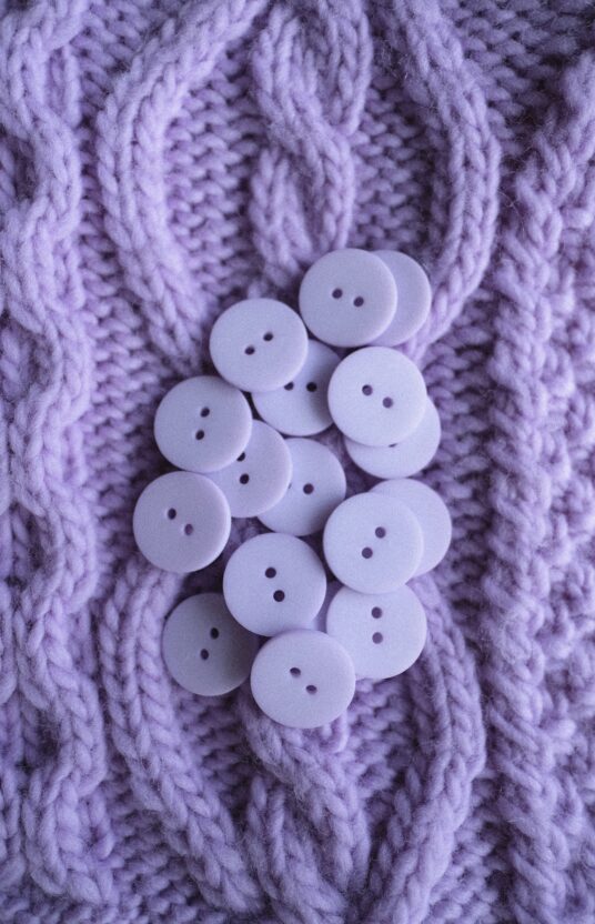 Light purple buttons, lilac plastic buttons, buttons for knitted jacket, cardigan buttons, knitting buttons, pastel purple buttons, two-hole buttons, buttons for sweater, cute knitting buttons, light purple coat buttons.