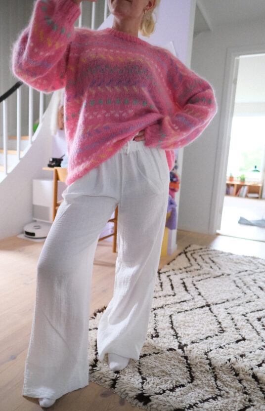 Knitted sweater 80s colorful sweater women knitting pattern Colorful mohair sweater. Fun knitting patterns for women