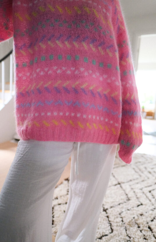 Knitted sweater 80s colorful sweater women knitting pattern Colorful mohair sweater. Fun knitting patterns for women