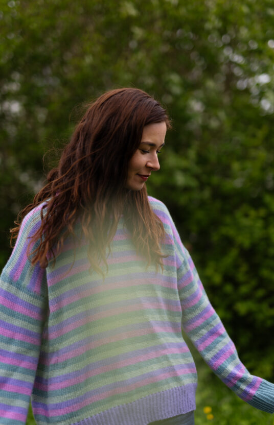 Women's striped sweater pattern in merino wool. Modern striped jumper knitting pattern with raglan shaping and elegant details.