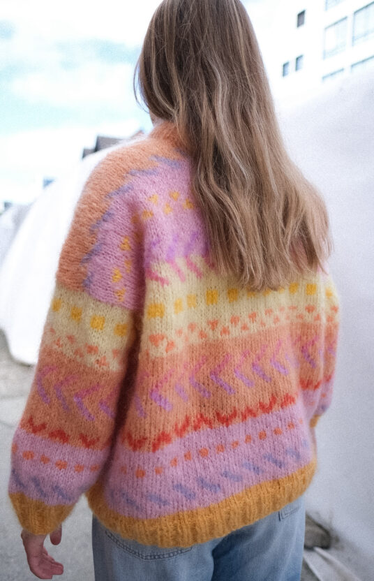 strikkeoppskrift genser dame farger fluff turgenser festval strikkegenser dame populære strikkeoppskrifter mohair 80talls
