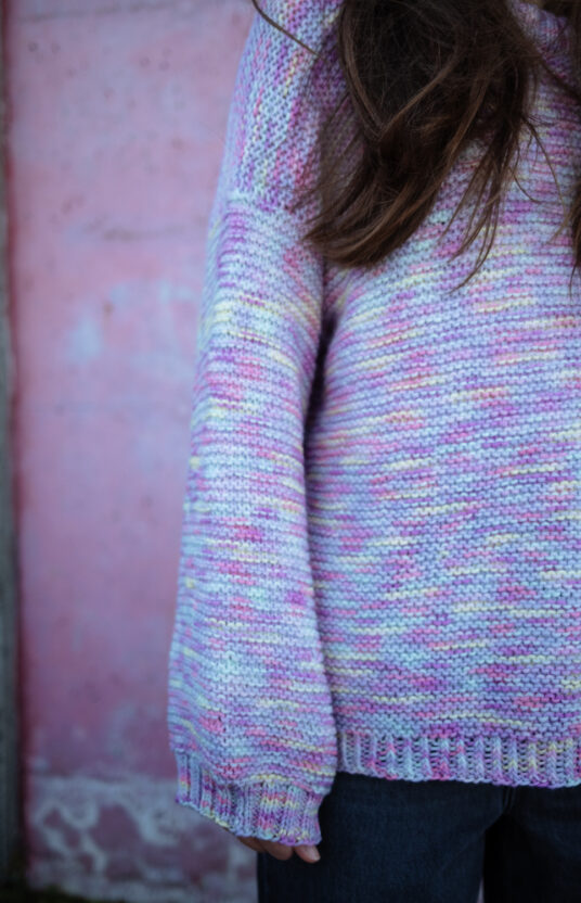 Ribbed sweater pattern for women. Knitting pattern for a sweater using Meirno hand-dyed yarn. Knitting pattern for a women's sweater in garter stitch