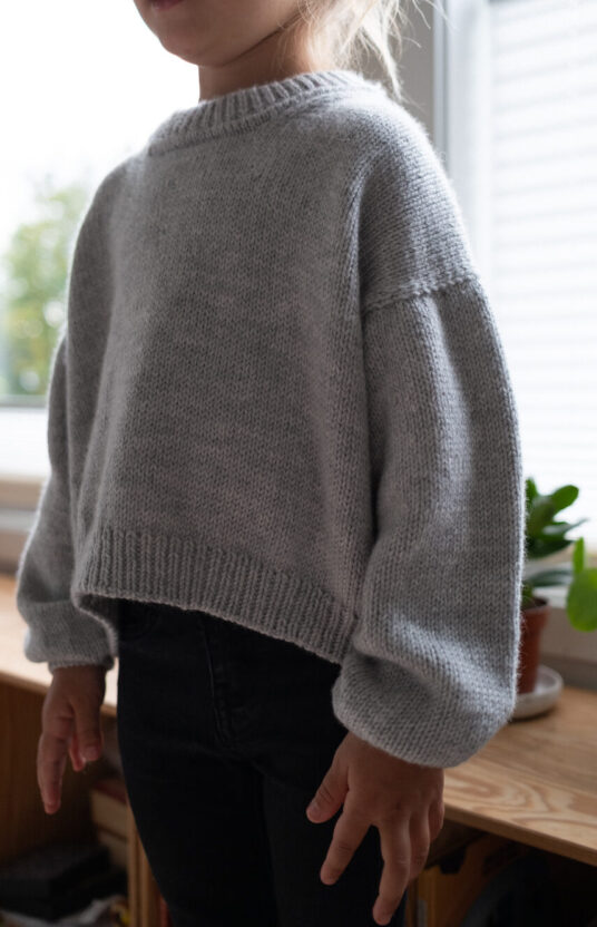 Everyday sweater knitting pattern kids sweater knitted top dowin merino. Simple everyday children's sweater knitting pattern. Merino sweater for children